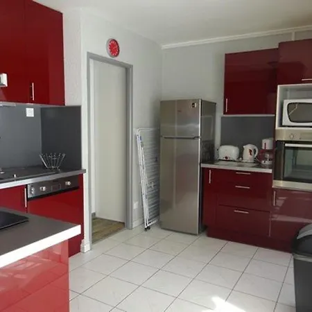 Apartment Spacieux 3p Avec Clim, Parking Et Acces Direct - Fr-1-782-16 Le Barcares